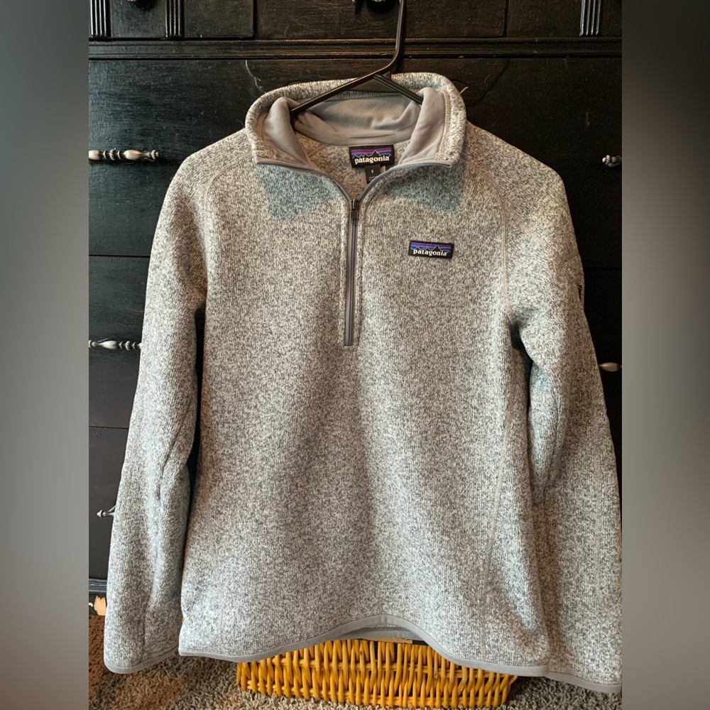 Patagonia fleece pullover